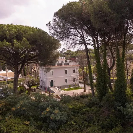 Madre E Private Guest house